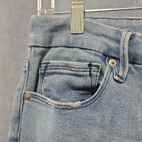 Good American Light Blue Ankle Jeans Size 14 - Picture 3 of 13